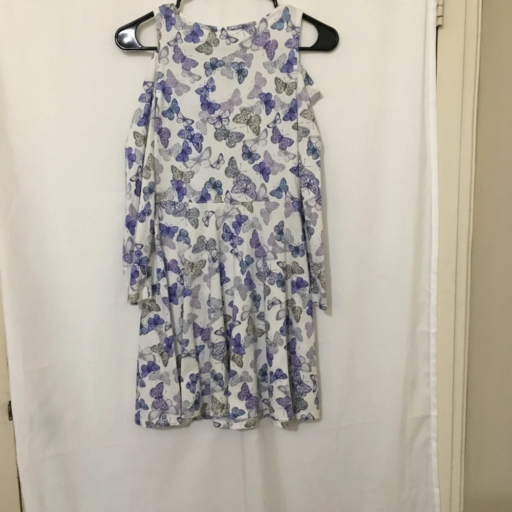 3/$35❤️Children’s place butterflies L/S Dress L